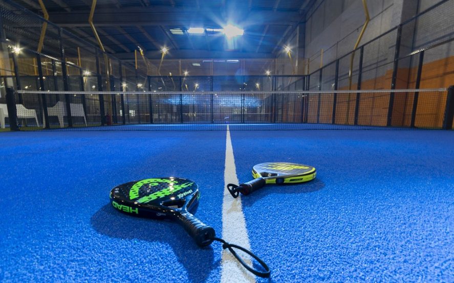 raquettes terrains indoor Montpellier