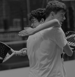 cours collectifs enfants UrbanPadel