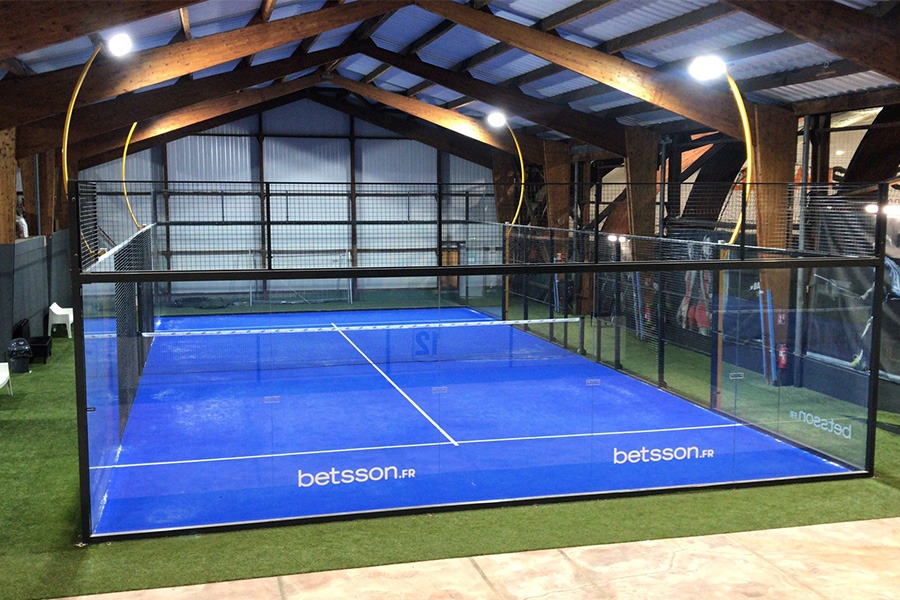 piste de padel indoor UrbanPadel Lyon-Barolles