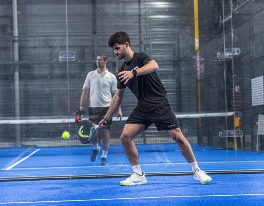 Joueur-padel-tournoi-inauguration-Clermont